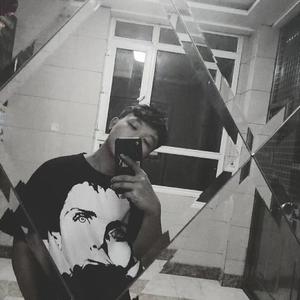 黄色露骨视频在线免费观看
